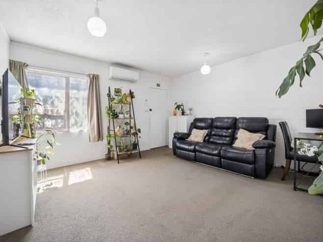 5/41 Woodward Road, Mount Albert