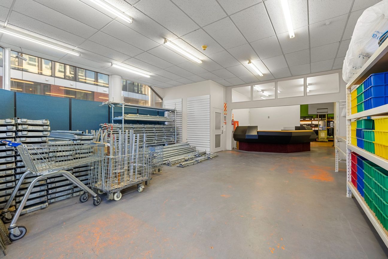 Versatile commercial unit - split or occupy - Bild 4