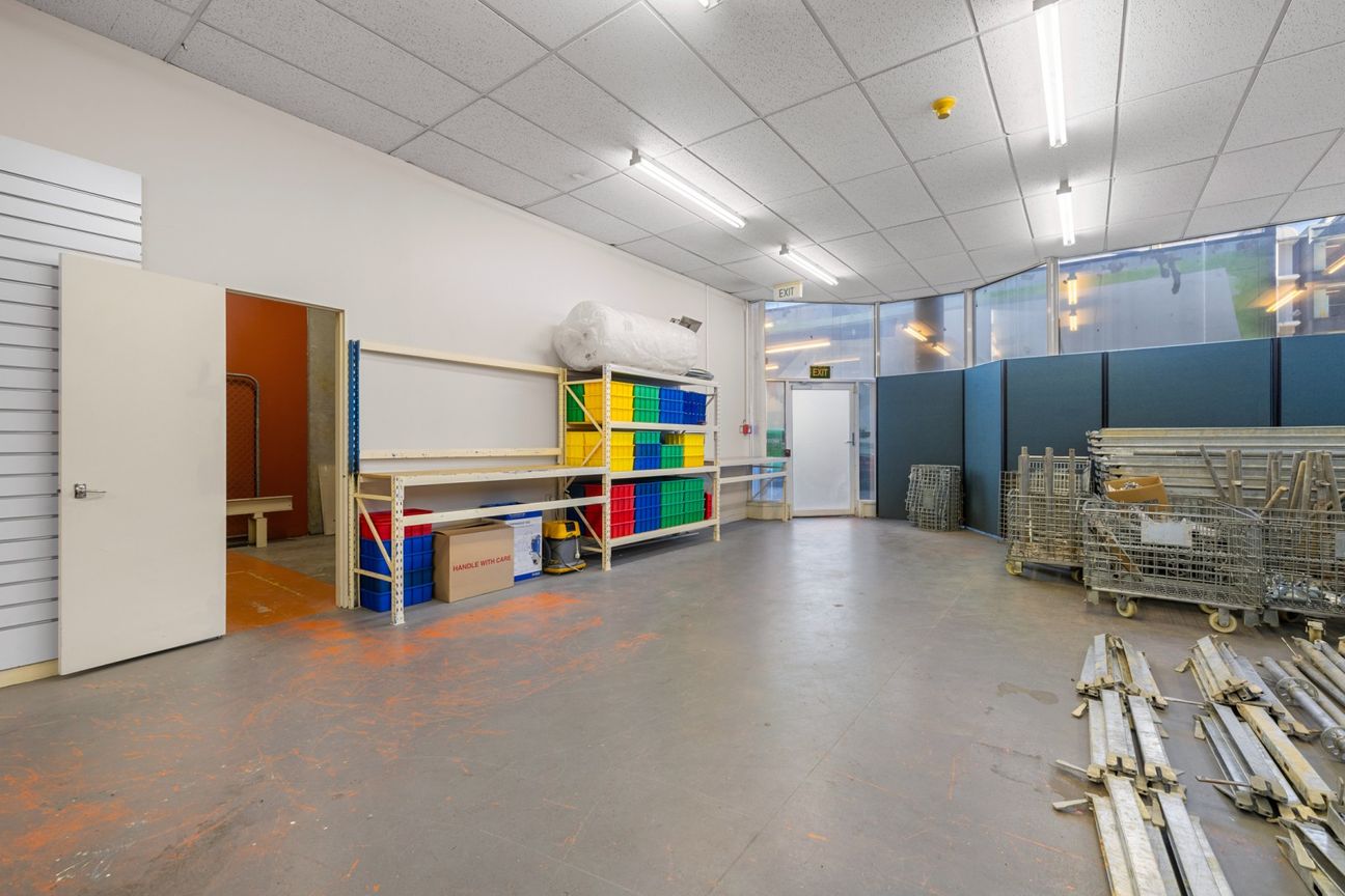 Versatile commercial unit - split or occupy - Bild 5