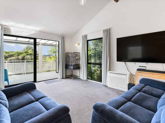 136 Carlisle Road, Northcross