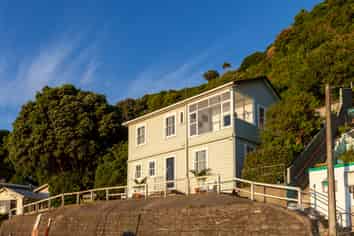 495 Karaka Bay Road, Karaka Bays