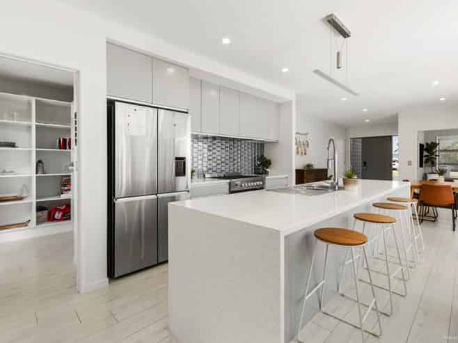 32 Thompson Drive, Papamoa