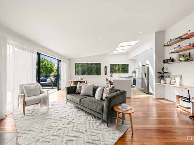 12D Chatsworth Road, Silverstream