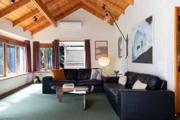 Auckland - Address withheld