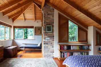 Auckland - Address withheld