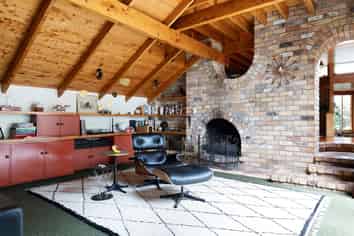 Auckland - Address withheld