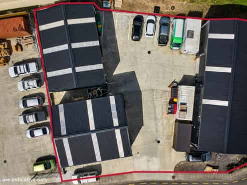 Like new - triple tenancy investment