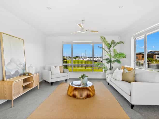 9 Finch Street, One Tree Point