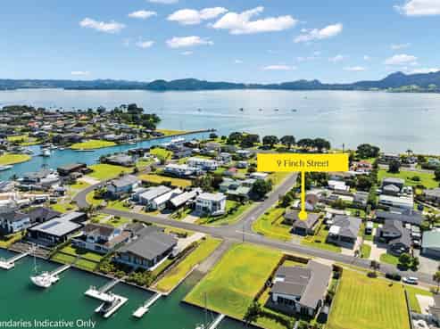 9 Finch Street, One Tree Point