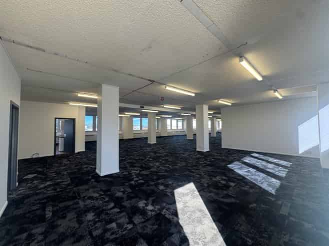 Open Plan Office Suite in CBD