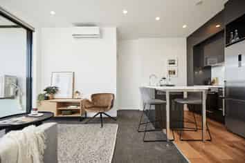 1402/8 Lakewood Court, Manukau