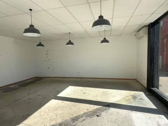 Affordable Central City Retail Opportunity