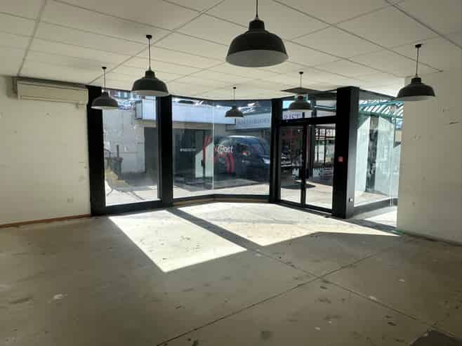 Affordable Central City Retail Opportunity