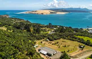 8 Te Hunoke Road, Omapere