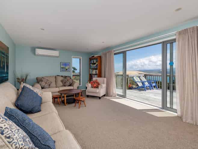 8 Te Hunoke Road, Omapere