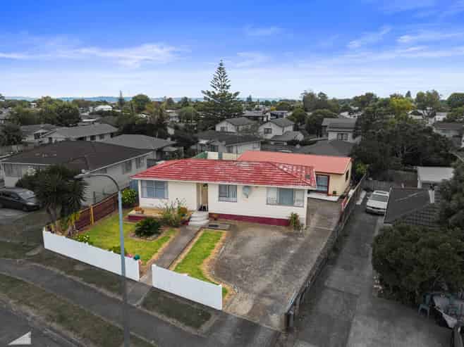 17 Sunlands Drive, Manurewa