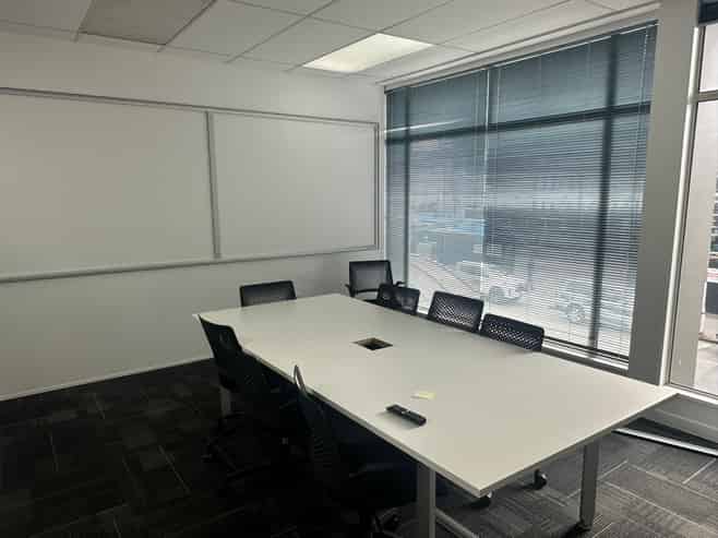 Quality First Floor Office Tenancy on Moray Place!