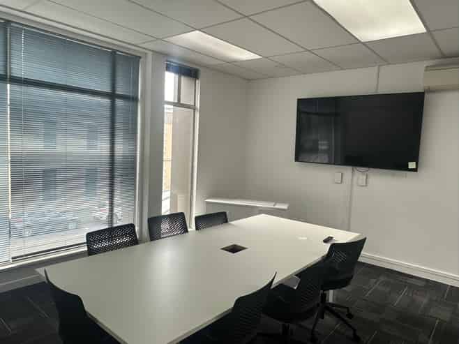 Quality First Floor Office Tenancy on Moray Place!