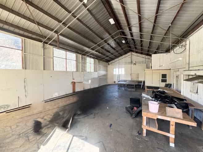Reduced - Affordable Workshop for Lease