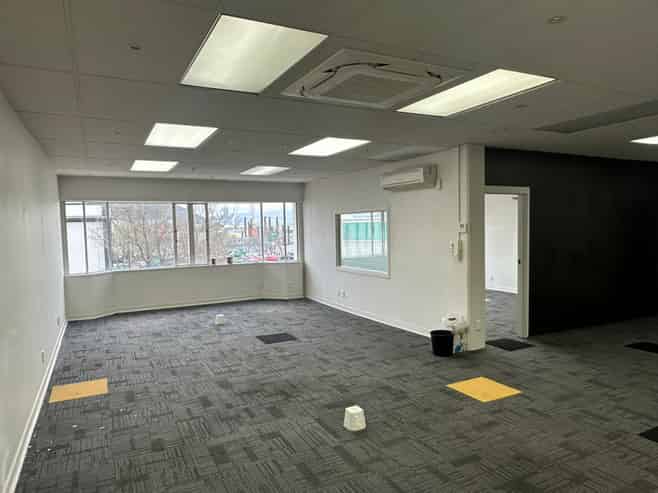 Central CBD Position With Parking