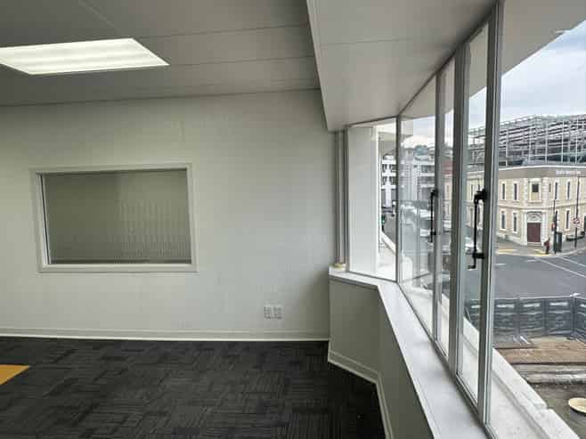 Central CBD Position With Parking