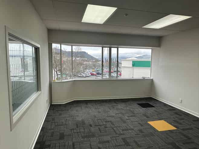 Central CBD Position With Parking