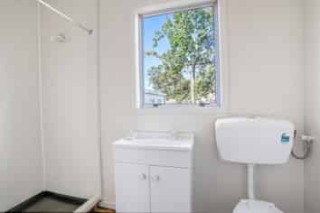 10 Arthur Street, Winton