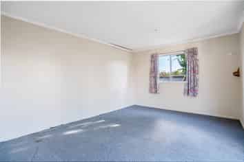 10 Arthur Street, Winton
