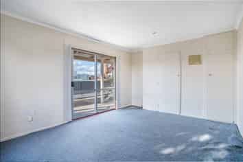 10 Arthur Street, Winton