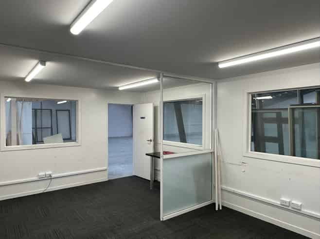 Excellent Warehouse Space with Parks