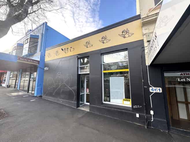 New Owner - Ready To Renovate - Lease Now