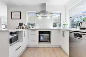 2/28 Garnett Avenue, Forest Lake