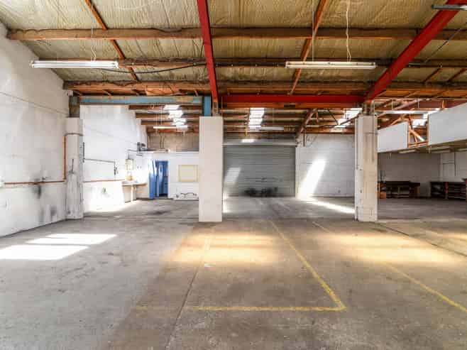 Update! Tidy Small Industrial For Lease