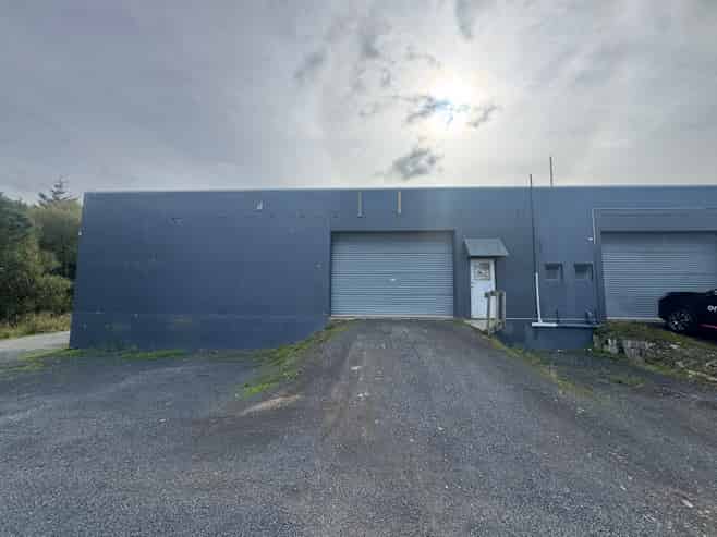 Update! Tidy Small Industrial For Lease