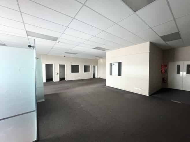 Large Industrial -  Dual Street Front & Parks!