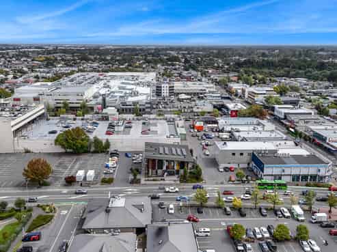 Affordable tenanted investment with great profile