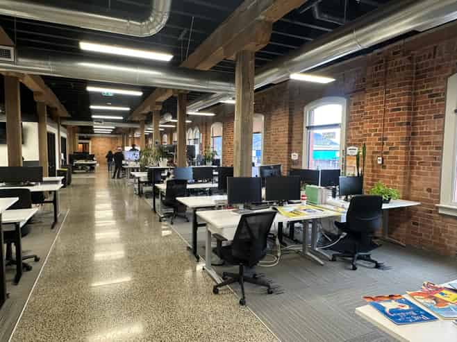 Office Space With Wow Factor! 