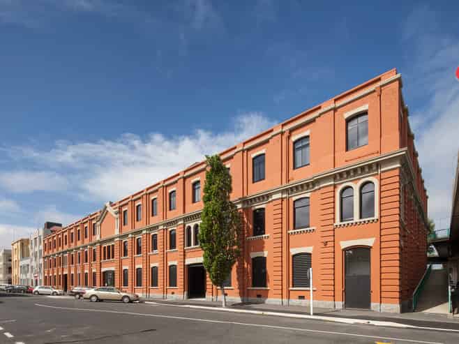 Office Space With Wow Factor! 