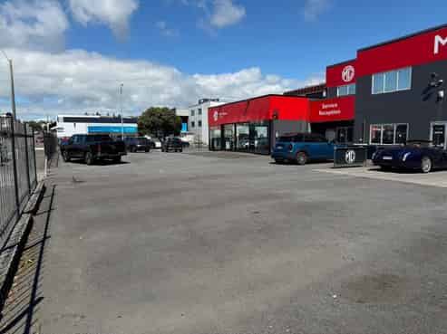 Unbeatable Location - Versatile Site