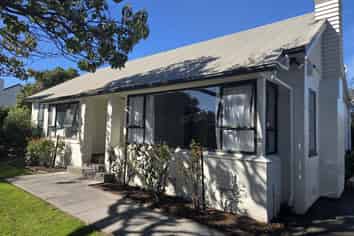 7 Kain Avenue, Strowan