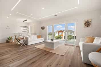 35 Pacific Heights Road, Orewa