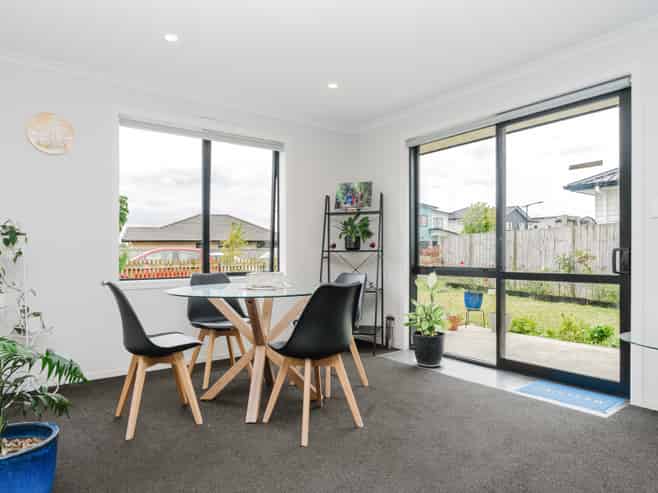 31 Maanihi Drive, Rototuna North