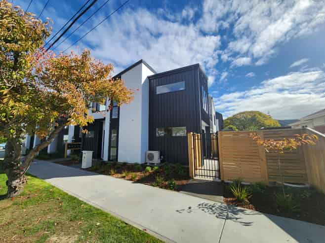 A/42 Marion Street , Silverstream