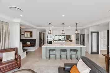 42 Timara Crescent, Marshland