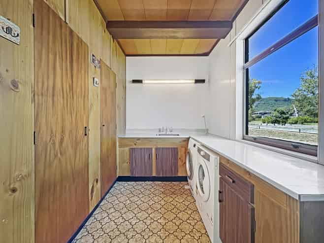 82 Marina Terrace, Kinloch