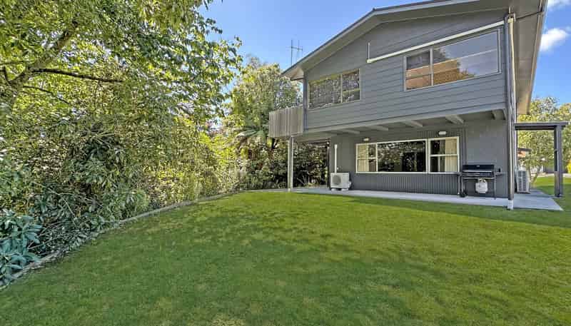 82 Marina Terrace, Kinloch