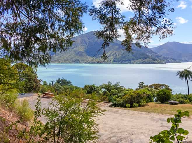 126 Moetapu Bay Road, Moetapu Bay