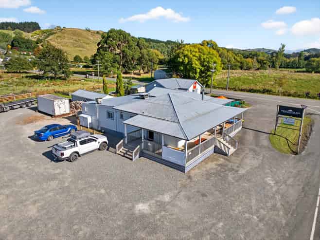 1 Charles Street, Tinui
