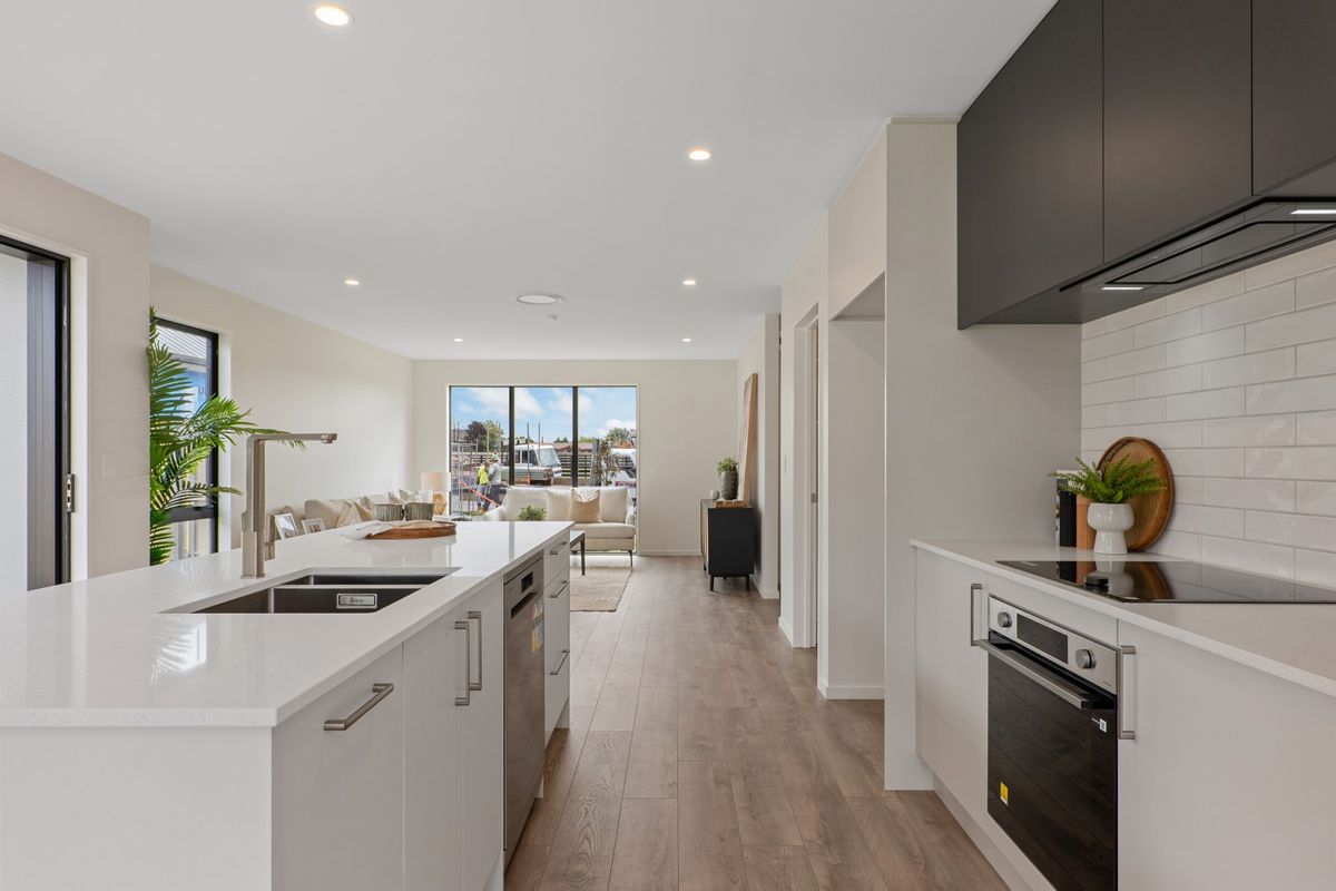 Modern family living in Halswell - Mehr