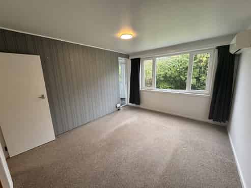 7/18 Agra Crescent, Khandallah